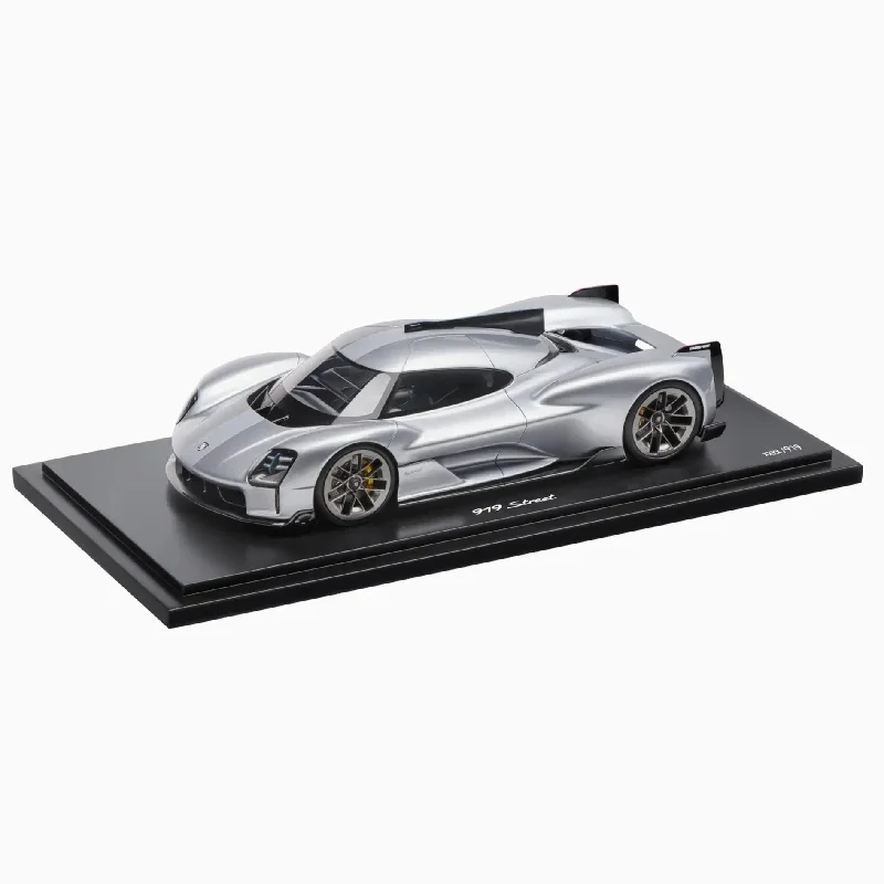 Porsche 919 Street 1:18 Scale Model Car